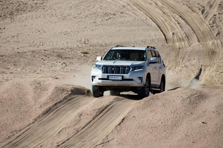  Toyota Land Cruiser Prado (150) 2017 года  (EU) (фото 33 из 50)